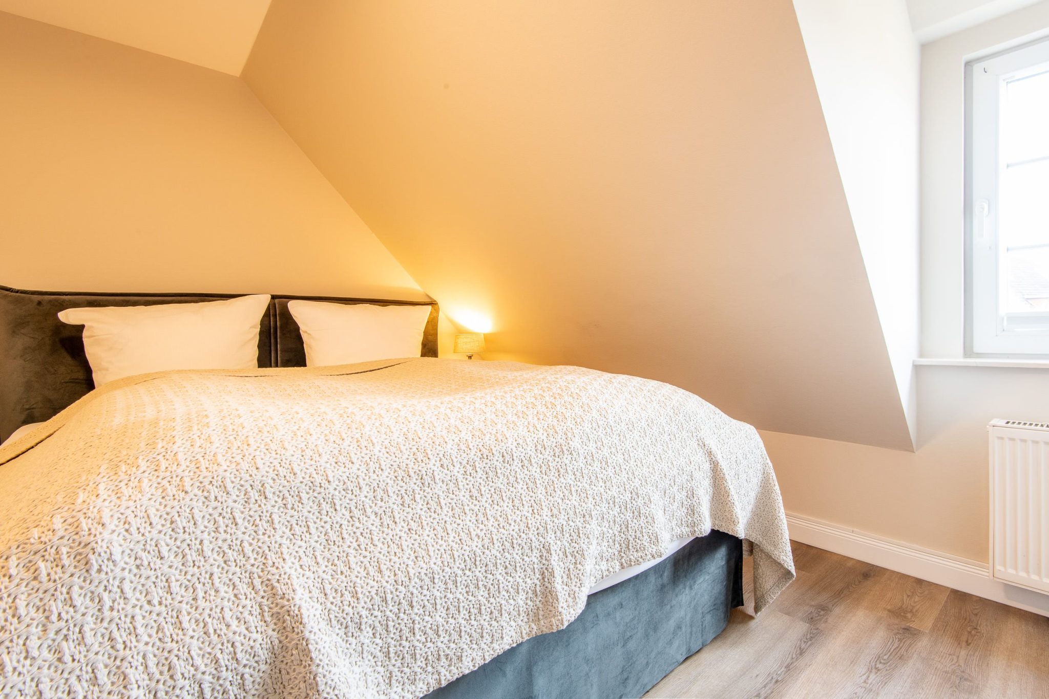 Doppelbett in Ferienhaus auf Sylt