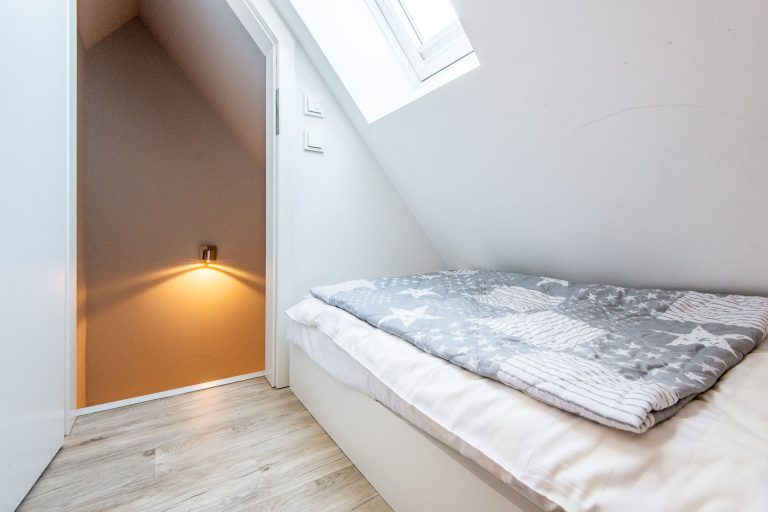 Einzelbett in Ferienhaus auf Sylt