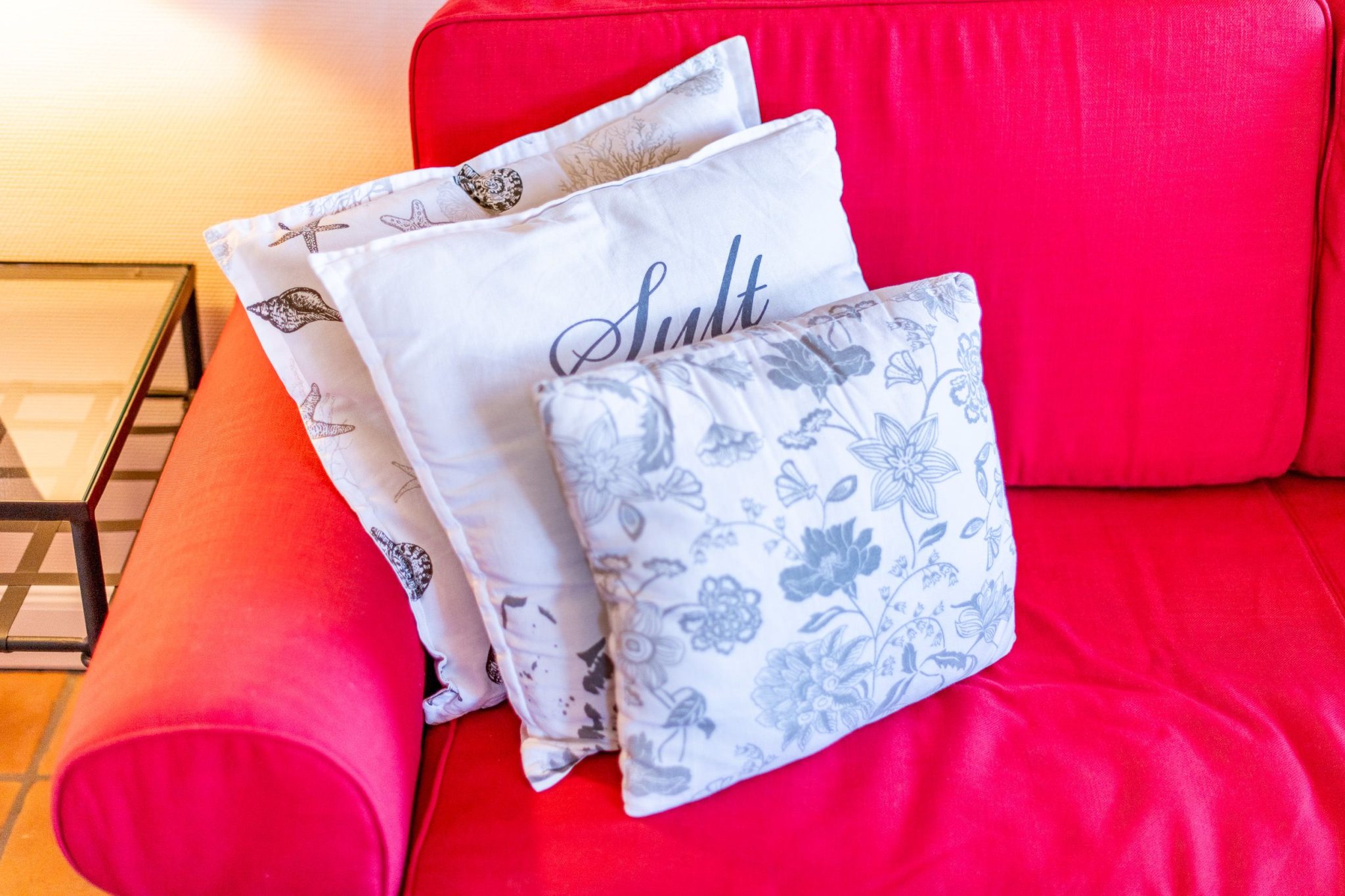 Sofa in Ferienhaus auf Sylt