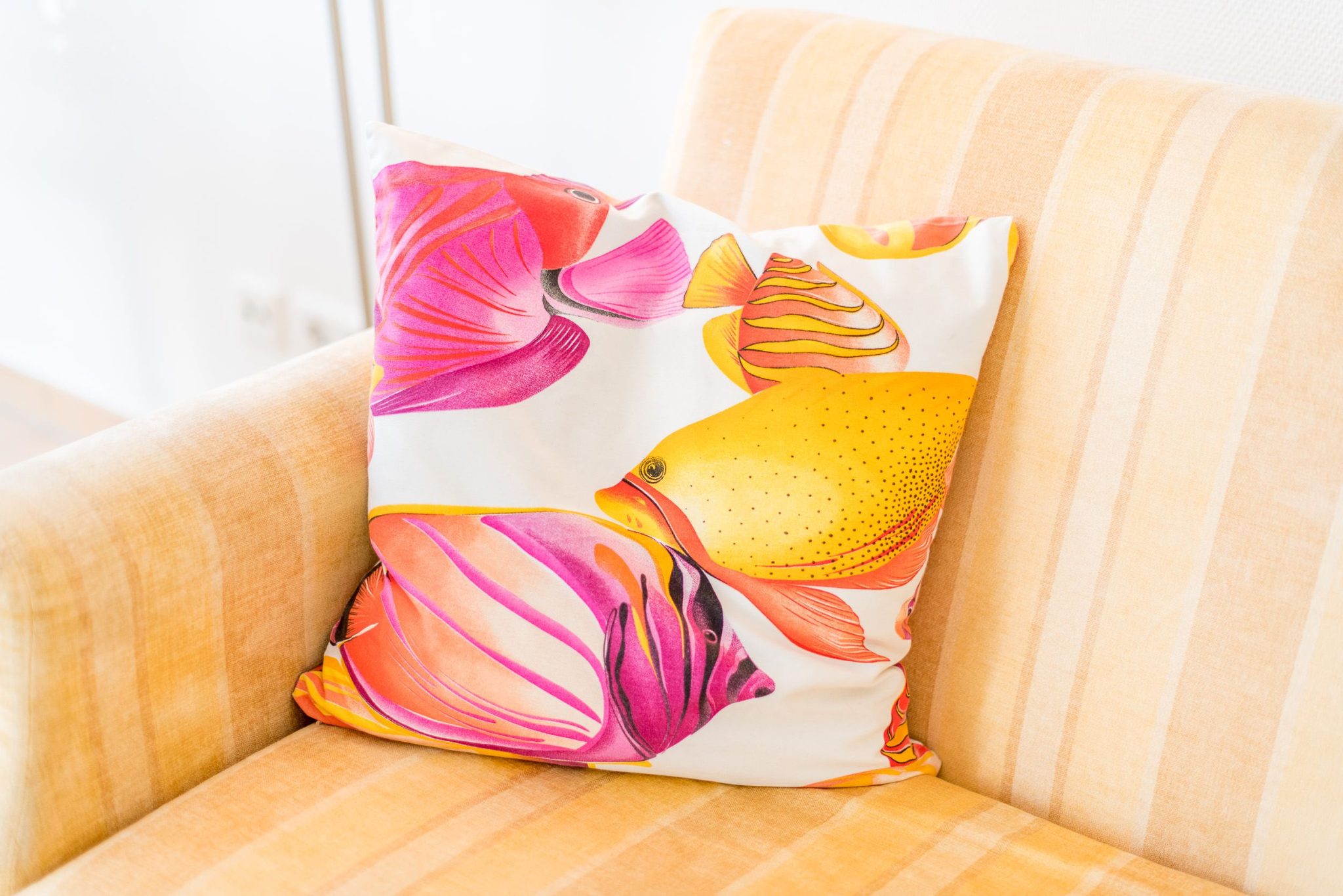 Sofa in Ferienhaus auf Sylt