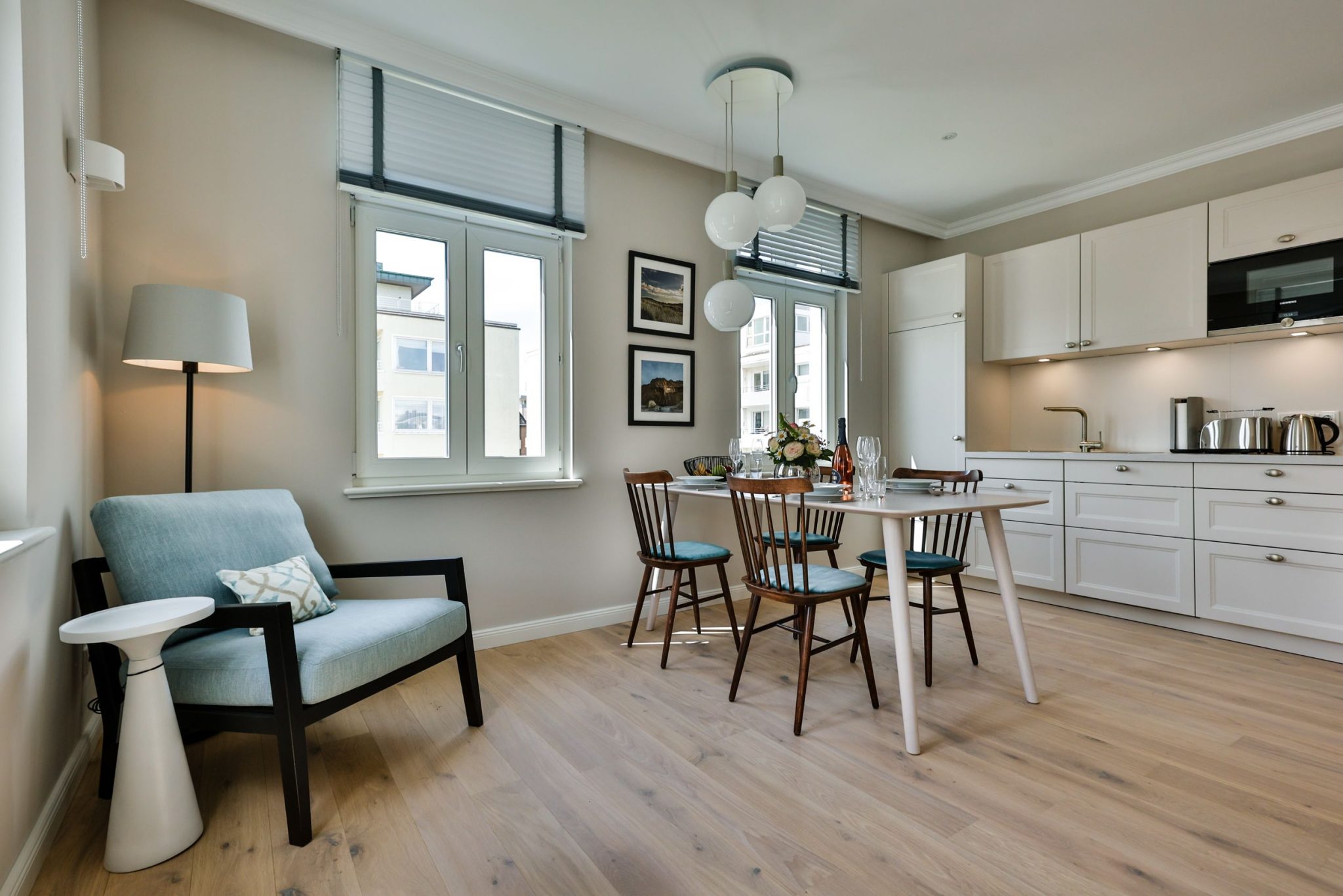 Essbereich und Küche in Ferienwohnung auf Sylt