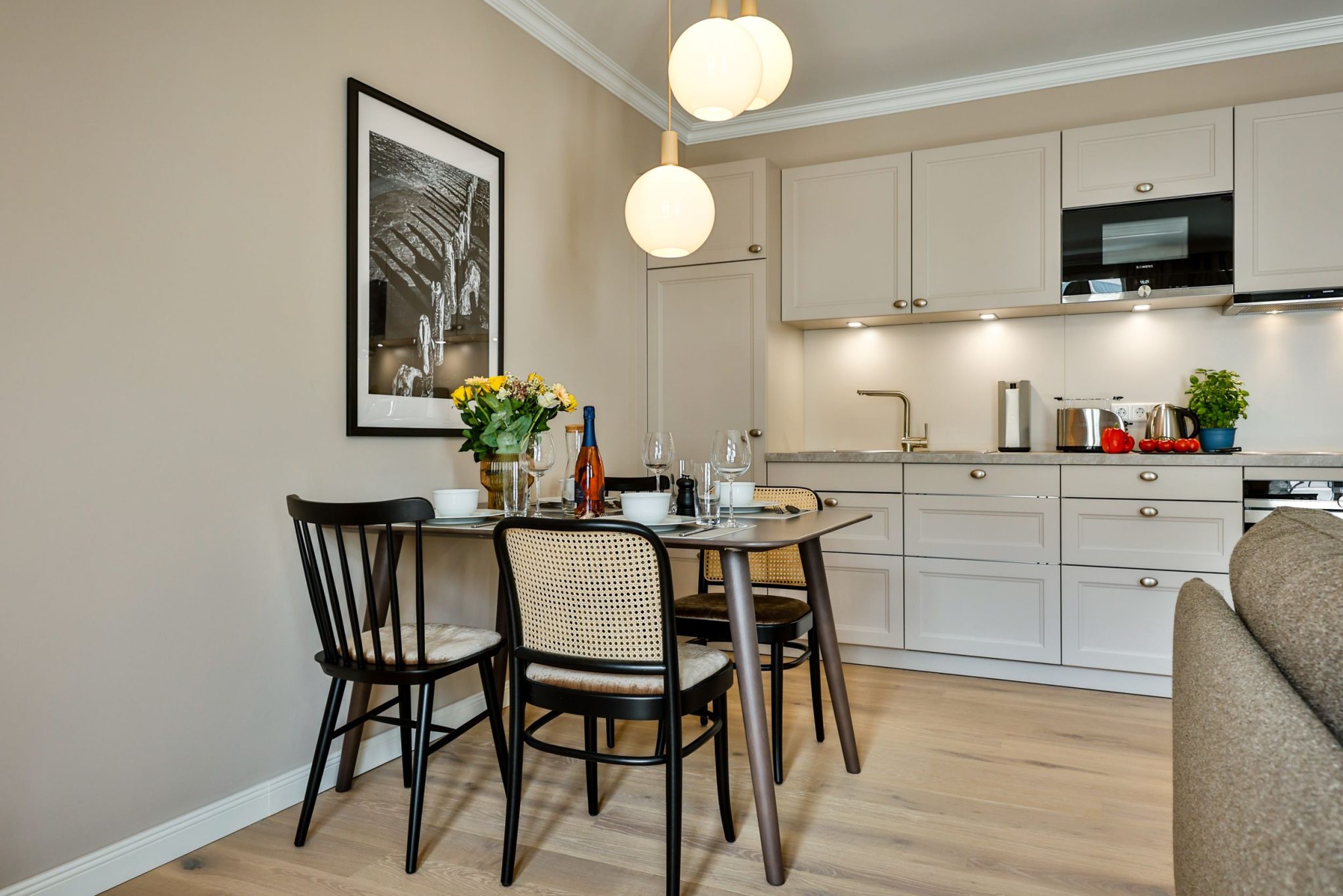 Küche und Essbereich in Ferienwohnung auf Sylt