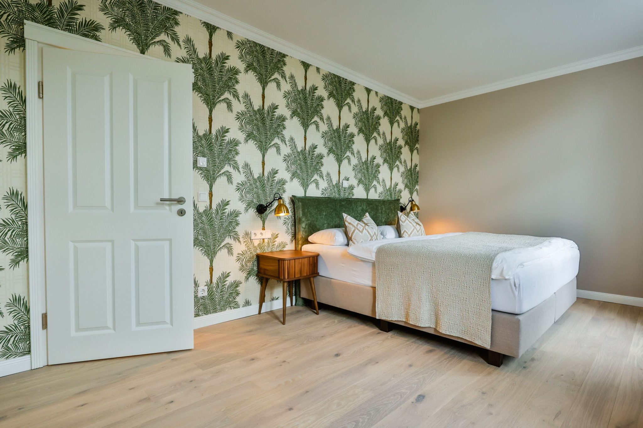 Schlafzimmer mit Doppelbett in Ferienwohnung auf Sylt