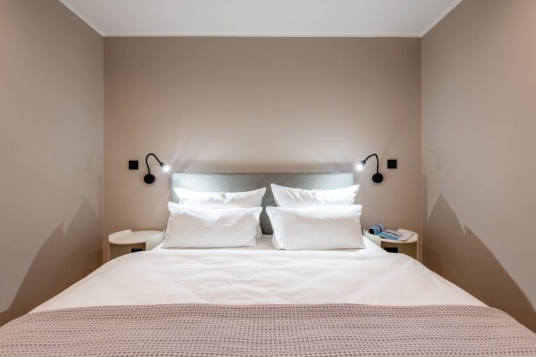 Doppelbett in Ferienhaus auf Sylt
