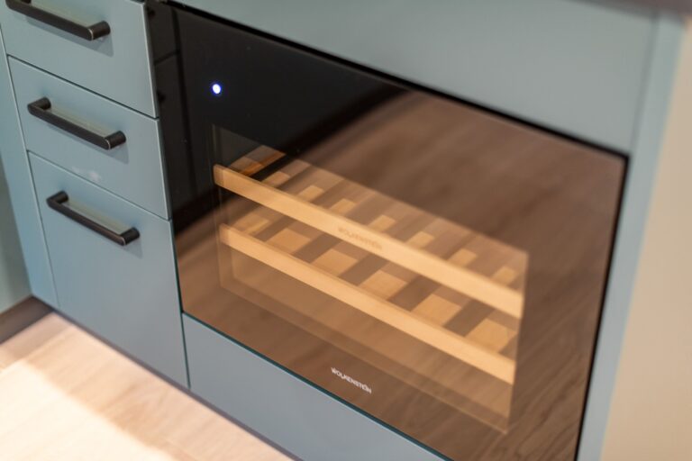 Weinkühlschrank in Ferienhaus auf Sylt