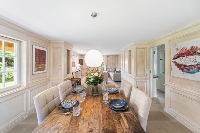 Esstisch in Ferienhaus auf Sylt