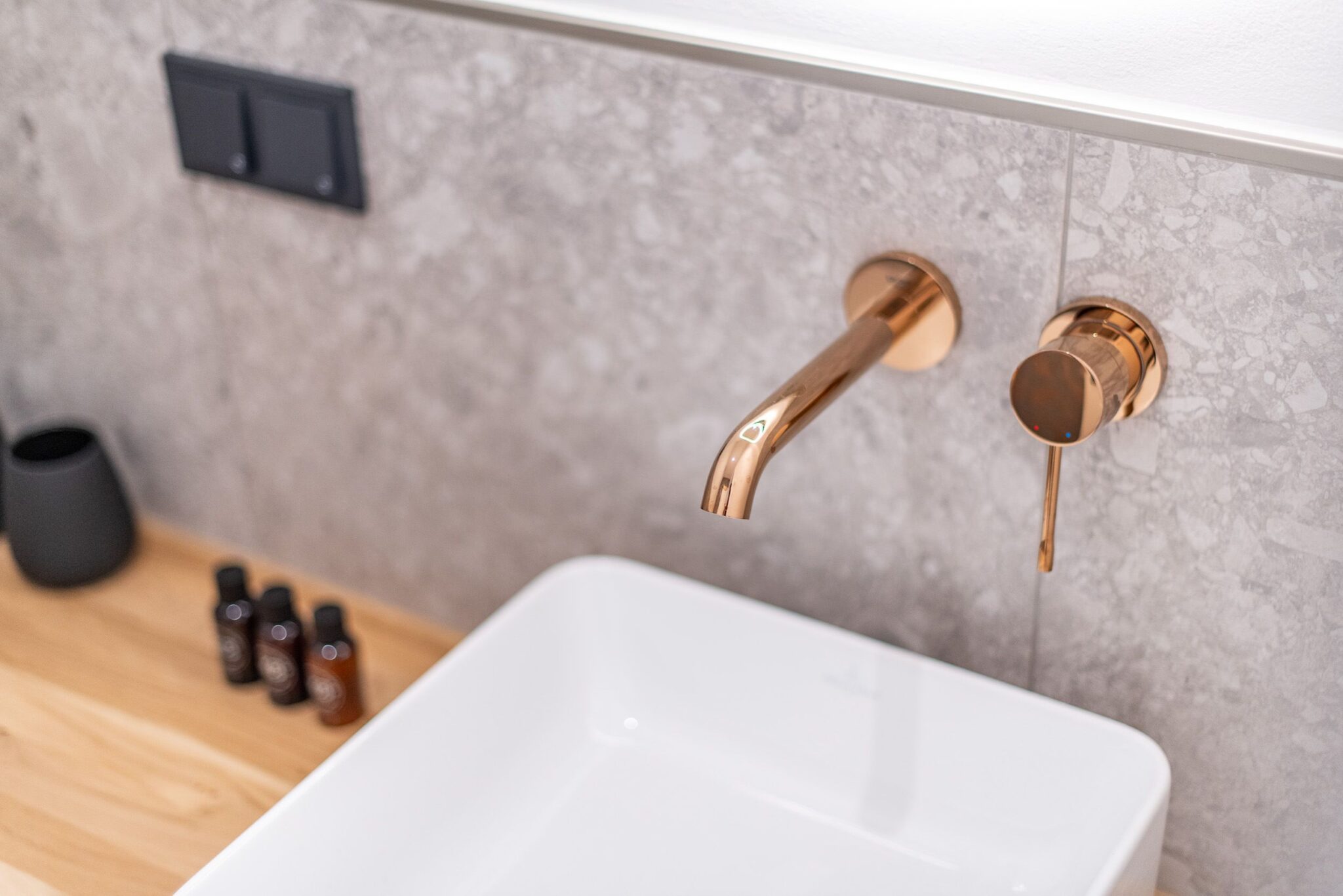 Badezimmer mit Waschbecken in Ferienhaus auf Sylt
