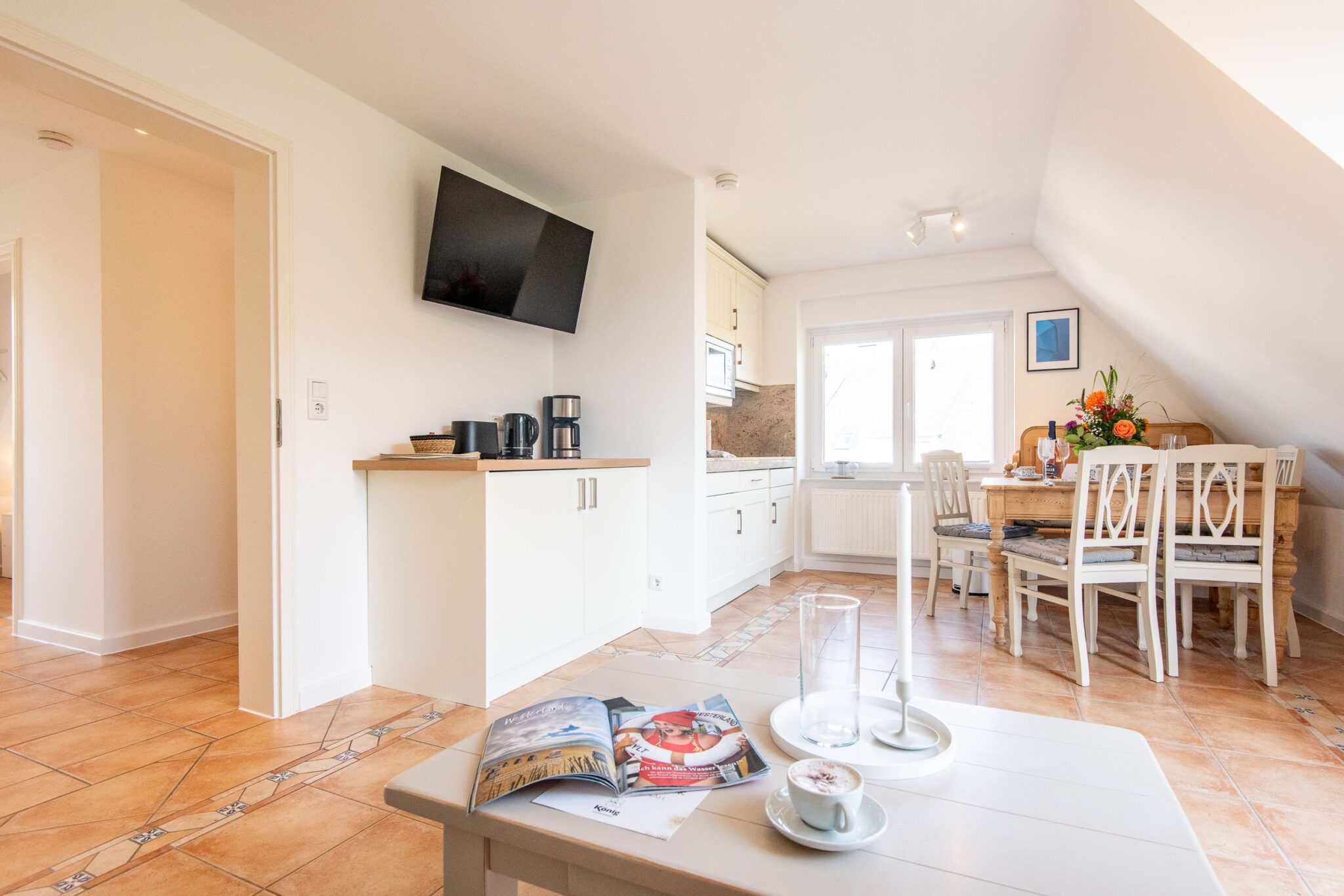 Küche und Essbereich in einem Ferienhaus auf Sylt