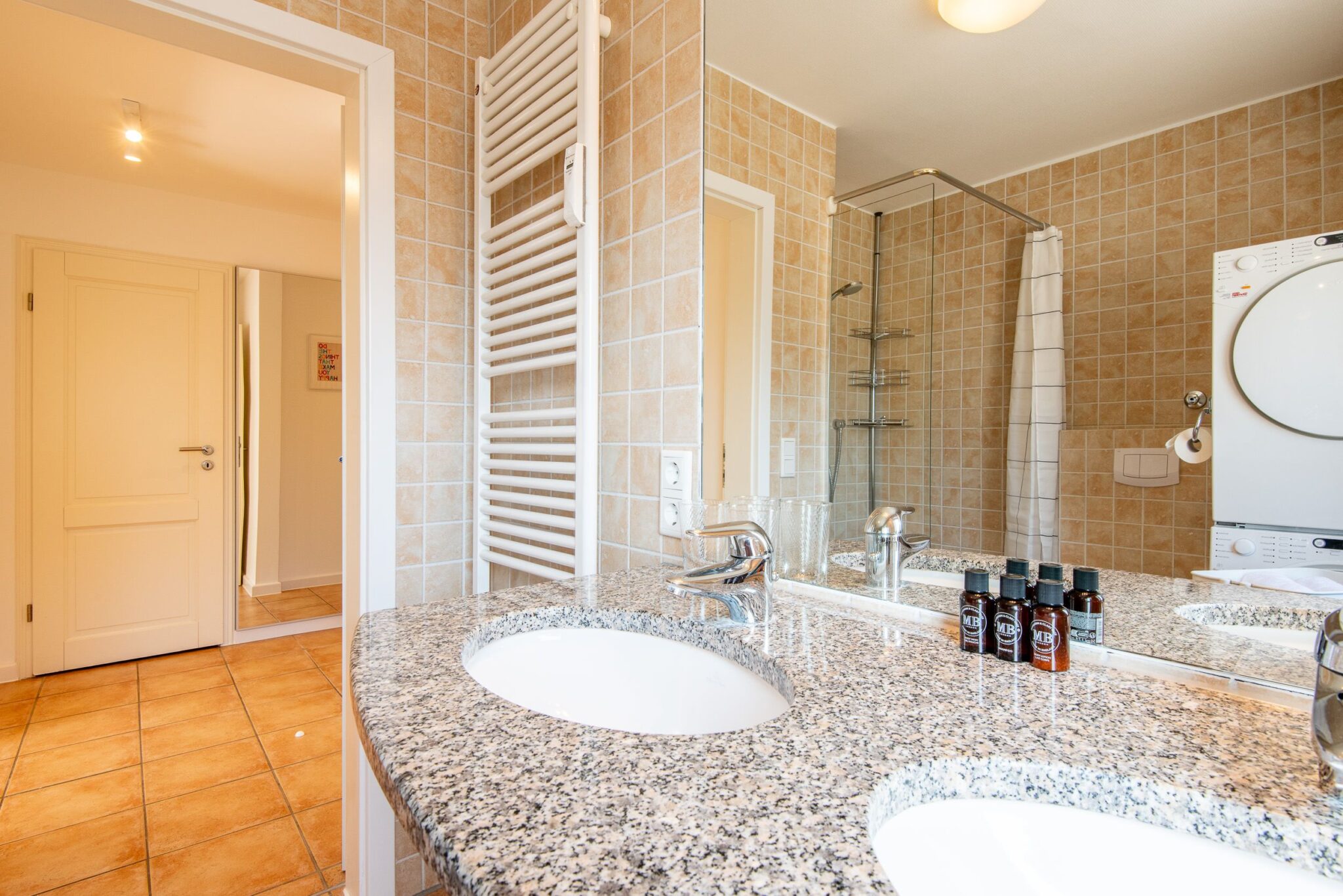 Badezimmer in einer Ferienwohnung auf Sylt