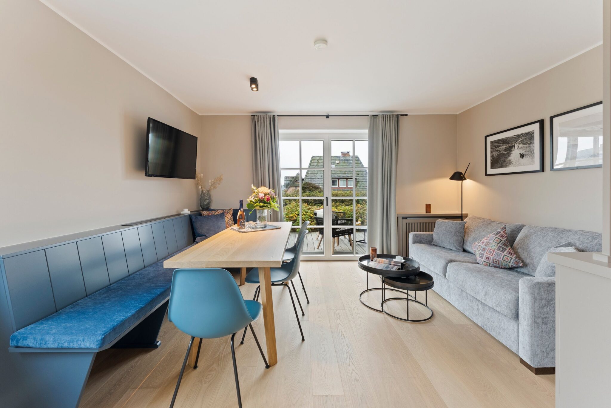 Wohn- und Essbereich einer Ferienwohnung auf Sylt