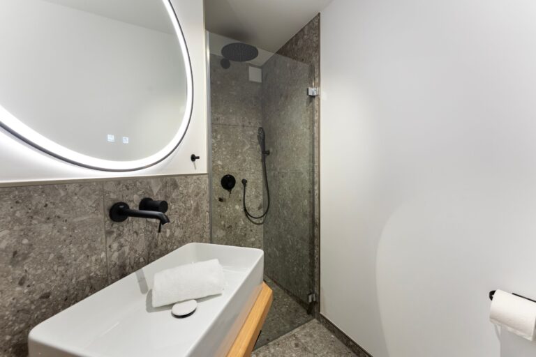 Badezimmer einer Ferienwohnung auf Sylt