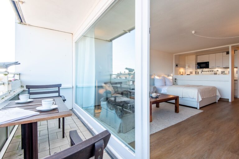 Balkon zu Ferienwohnung auf Sylt