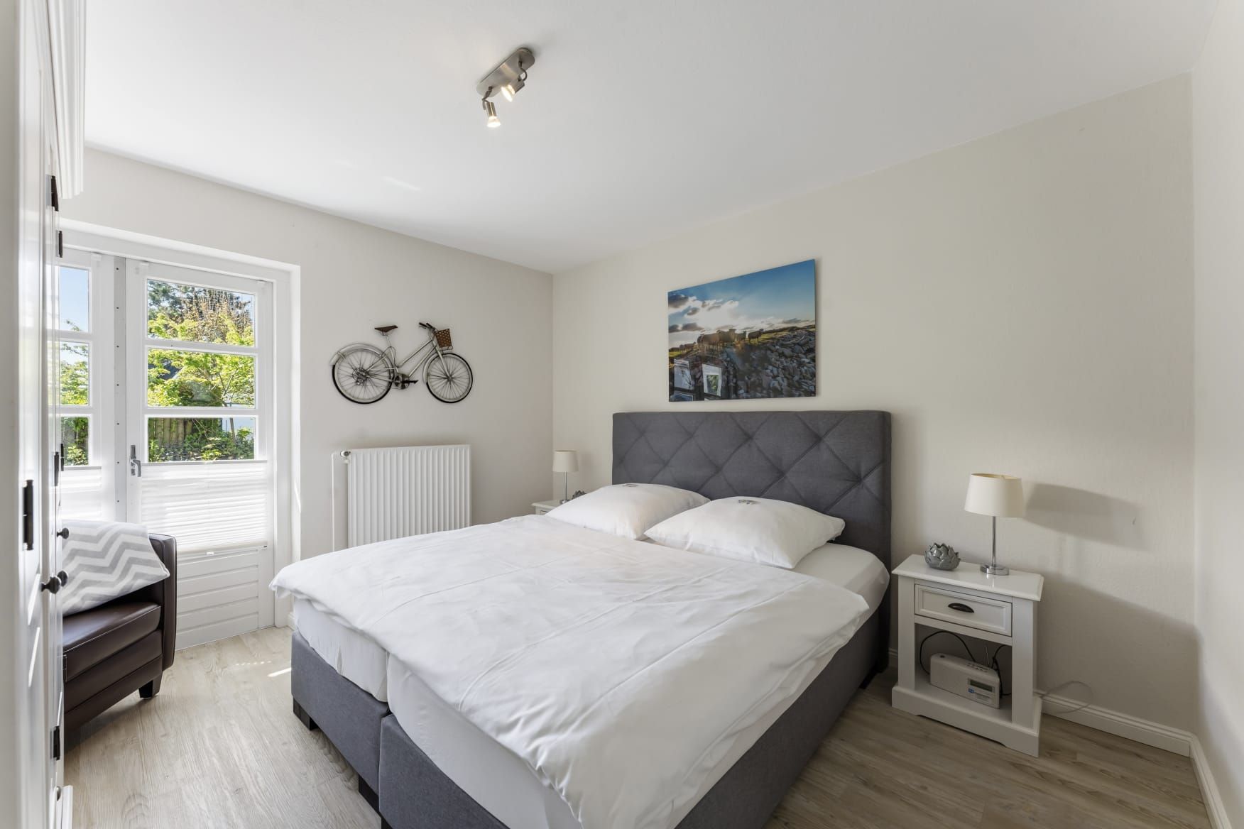 Doppelbett in Ferienwohnung auf Sylt