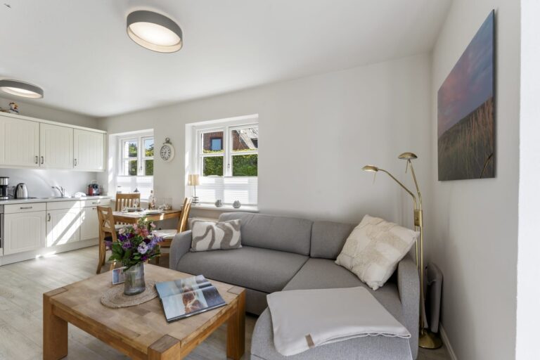 Couch in Ferienwohnung auf Sylt