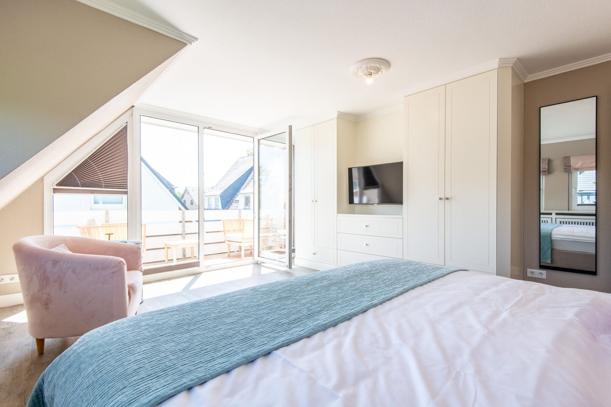 Doppelbett in Ferienwohnung auf Sylt