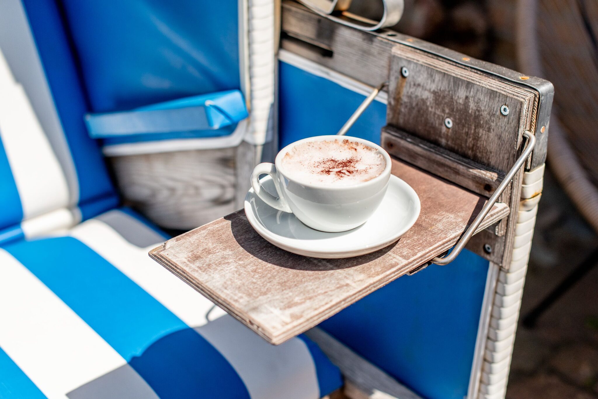 Kaffee in Ferienhaus auf Sylt