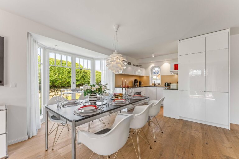Esstisch in Ferienwohnung auf Sylt